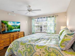 8199 Saint Johns Ct, Wellington FL 33414