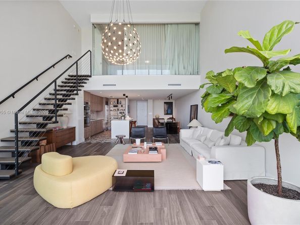 1040 Biscayne Blvd 1602, Miami FL 33132