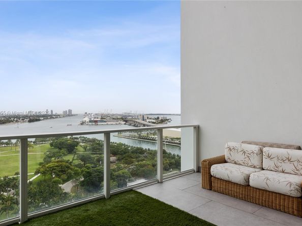 1040 Biscayne Blvd 1602, Miami FL 33132