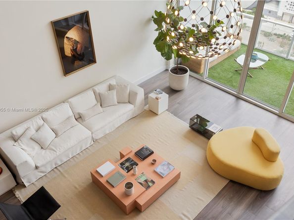 1040 Biscayne Blvd 1602, Miami FL 33132