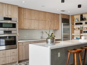 1040 Biscayne Blvd 1602, Miami FL 33132