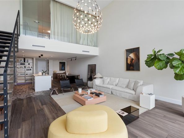 1040 Biscayne Blvd 1602, Miami FL 33132