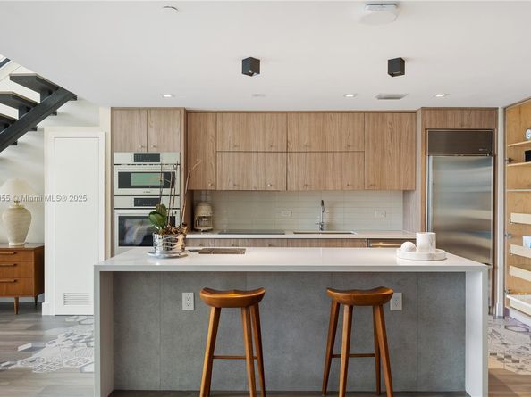 1040 Biscayne Blvd 1602, Miami FL 33132