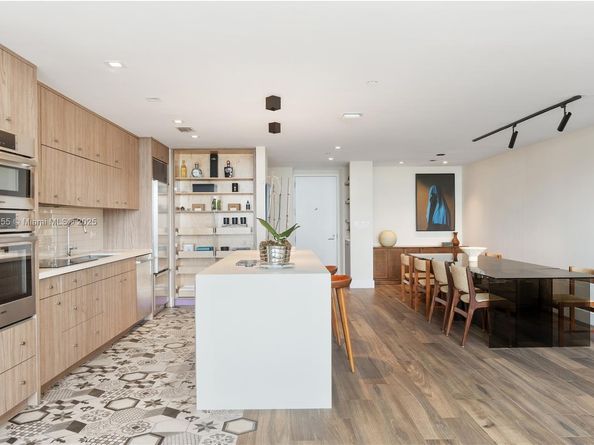 1040 Biscayne Blvd 1602, Miami FL 33132