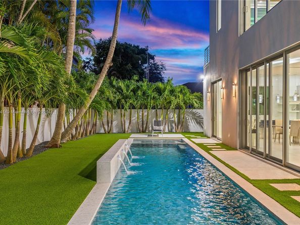 2628 Marcinski Rd, Jupiter FL 33477