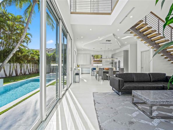 2628 Marcinski Rd, Jupiter FL 33477