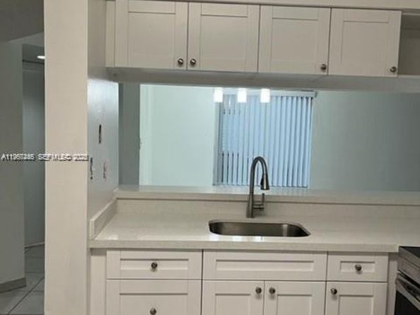 14020 SW 90th Ter 14020, Miami FL 33186