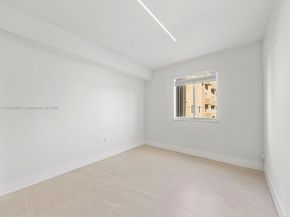 4854 NW 7th St 206, Miami FL 33126