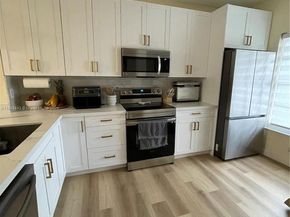 428 SW 122nd Ave, Pembroke Pines FL 33025