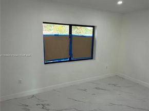 2462 Johnson St, Hollywood FL 33020