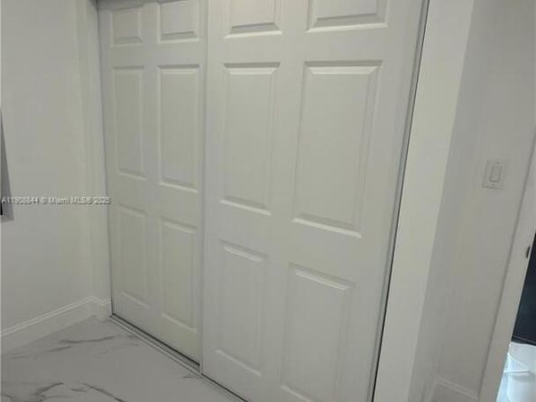 2462 Johnson St, Hollywood FL 33020