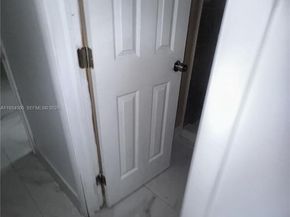 1121 NW 56th St, Miami FL 33127