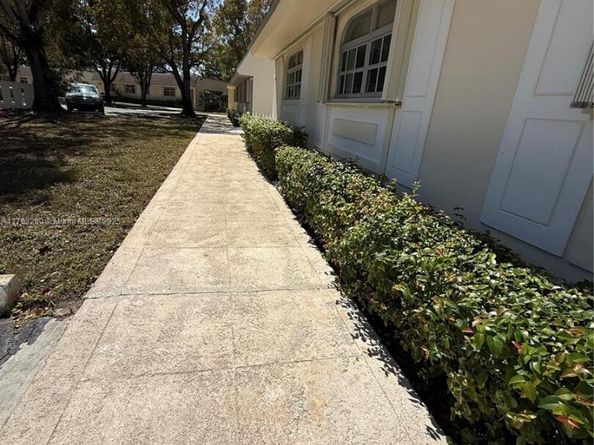 17202 SW 113th Ct 21943A, Miami FL 33157