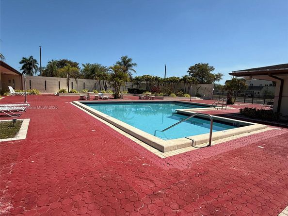 17202 SW 113th Ct 21943A, Miami FL 33157