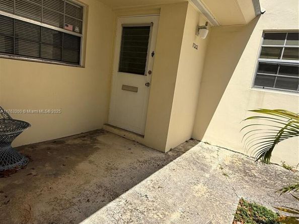 17202 SW 113th Ct 21943A, Miami FL 33157