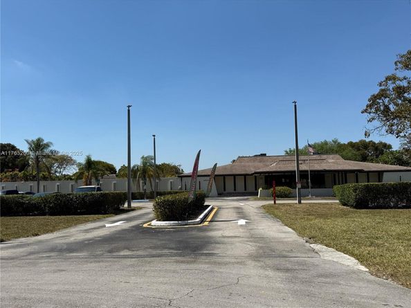 17202 SW 113th Ct 21943A, Miami FL 33157