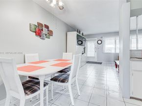 800 SW 10th Ter 20T, Hallandale Beach FL 33009