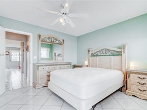 800 SW 10th Ter 20T, Hallandale Beach FL 33009