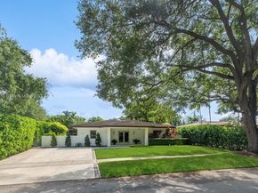 8215 SW 63rd Pl, Miami FL 33143