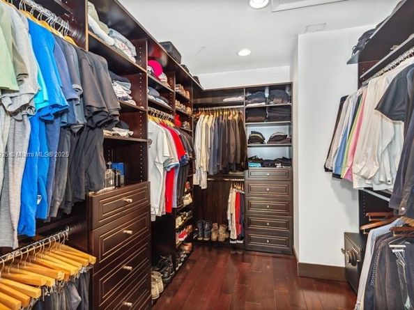 8215 SW 63rd Pl, Miami FL 33143