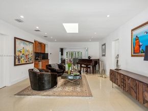 8215 SW 63rd Pl, Miami FL 33143