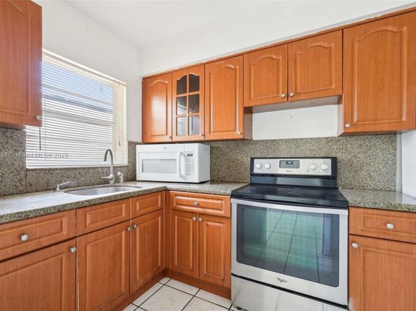 1121 SW 36th Ave, Miami FL 33135