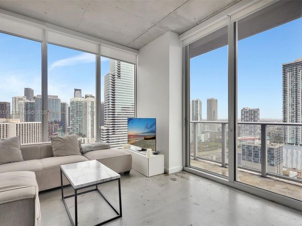 151 SE 1st St 2511, Miami FL 33131