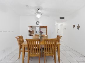 1201 Hillcrest Ct 209, Hollywood FL 33021
