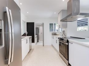 8290 N Bayshore Dr, Miami FL 33138