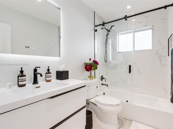 8290 N Bayshore Dr, Miami FL 33138