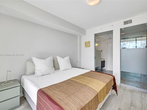 1201 20th St 313, Miami Beach FL 33139