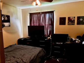425 NW 210th St 102, Miami Gardens FL 33169