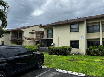 425 NW 210th St