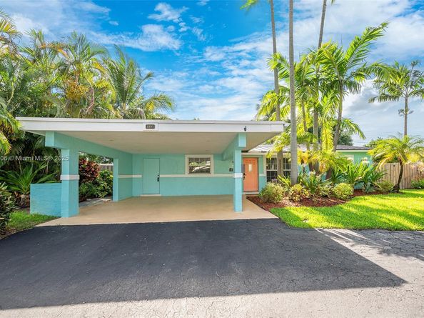 4400 NE 13th Ave, Oakland Park FL 33334
