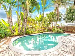 4400 NE 13th Ave, Oakland Park FL 33334