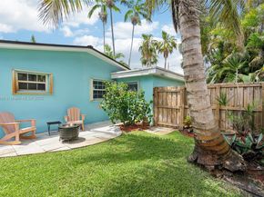 4400 NE 13th Ave, Oakland Park FL 33334