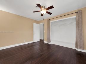 4400 NE 13th Ave, Oakland Park FL 33334