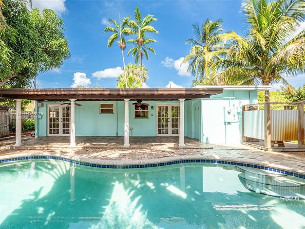 4400 NE 13th Ave, Oakland Park FL 33334
