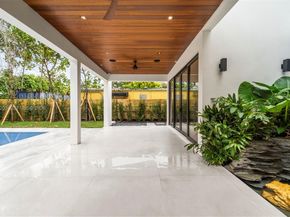 685 NE 81 St, Miami FL 33138