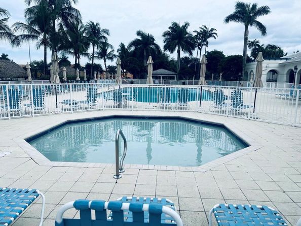 10902 NW 83rd St 112, Doral FL 33178