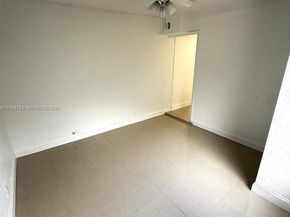 4411 NW 34th St, Lauderdale Lakes FL 33319