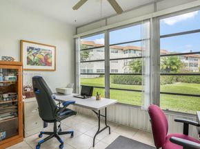 4805 NW 35th St 404, Lauderdale Lakes FL 33319