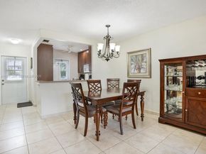 4805 NW 35th St 404, Lauderdale Lakes FL 33319