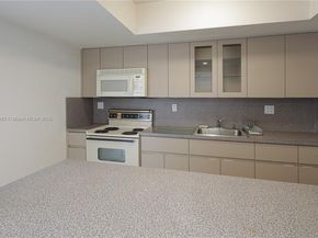 1700 NE 105th St 512, Miami Shores FL 33138