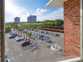 1700 NE 105th St 512, Miami Shores FL 33138