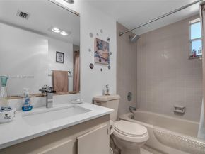 17000 NW 67th Ave 126, Hialeah FL 33015