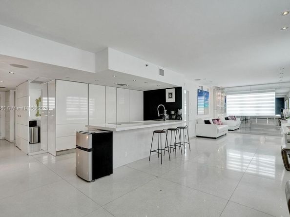 834 Ocean Dr 507/509, Miami Beach FL 33139