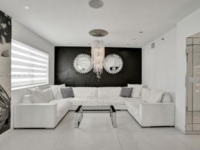 834 Ocean Dr 507/509, Miami Beach FL 33139