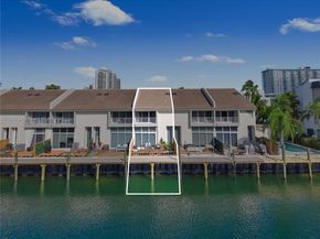 3936 NE 168th St 7, North Miami Beach FL 33160