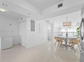 3936 NE 168th St 7, North Miami Beach FL 33160